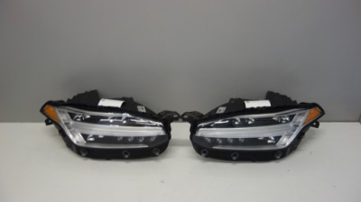 Volvo xc90 ii лампи передні комплект usa фото №1