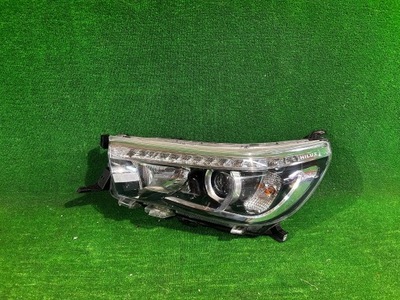 Фара левый toyota hilux viii фото №1