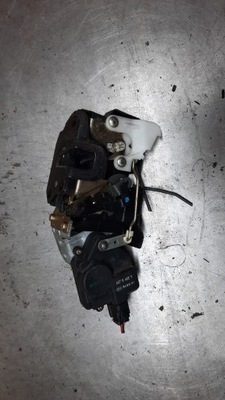 Замок дверь левый задняя 5 pin hyundai santa fe i 01r фото №1