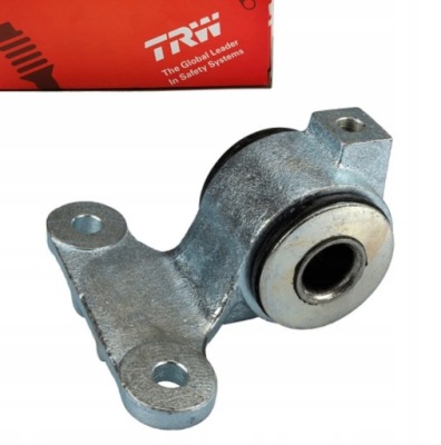 Втулка рычага перед lancia phedra 2.0 jtd 2.2 3.0 фото №1