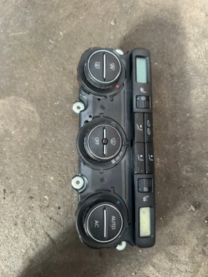 Vw passat b6 панель кондиціонера 3c0907044dc фото №1