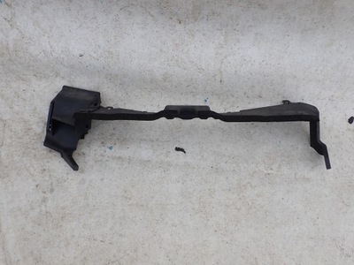 Toyota yaris iv hybrid 20- pas передний góra поперечина фото №1