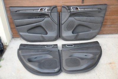 Обшивки дверь перед задняя jeep grand cherokee wk2 fl фото №1