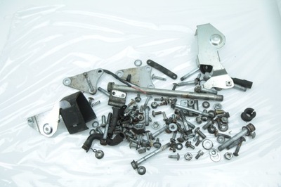 YAMAHA XT 125 05-08 ŚRUBY ŚRUBKI