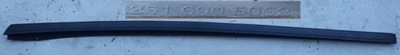 Молдинг скло лобове p mercedes r w251 2516905062 фото №1