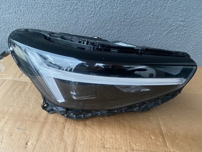 Лампа правая перед volvo xc40 32392325 pixel ładna фото №1