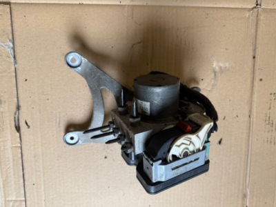 Opel insignia b насос abs 84315513 фото №1