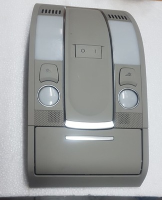 Лампа кабины освещение потолочный audi q7 4l0 фото №1