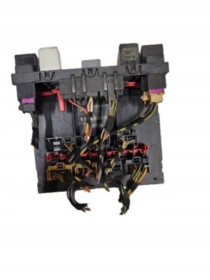 Vw passat touran audi seat altea коробка блок управління бортовою мережею модуль 1k0937049l фото №1