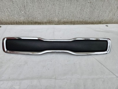 Решітка радіатора решітка радіатора впуск kia soul ii 14-19 86352-b2000 фото №1