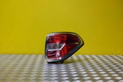 Nissan patrol y62 lift 2014- лампа задня права задня фото №1