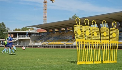 Mur piłkarski treningowy ELITE 180 cm