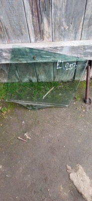 Mercedes w203 стекло левый задняя фото №1