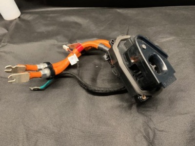 Tesla x chargeport cp us 1026041-00-m gen. 2.0 фото №1