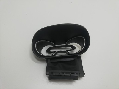 Trafic iii vivaro b 14- защита рамка спидометра фото №1