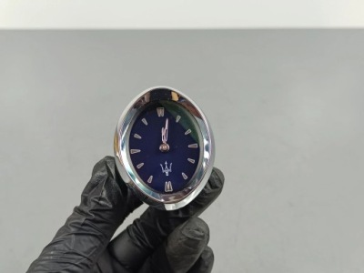 2018 maserati quattroporte приладова панель 670041740 фото №1