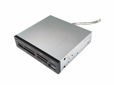 Czytnik kart pamięci M2, XD, SD/MMC, CF, MS, USB