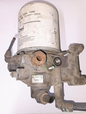 Основание осушителя воздуха iveco stralis фото №1