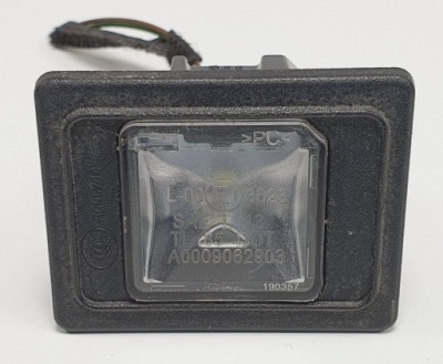 Лампа номерного знака реєстраційний mercedes glc w253 фото №1