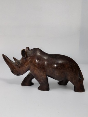 Rzeźba Ironwood nosorożec