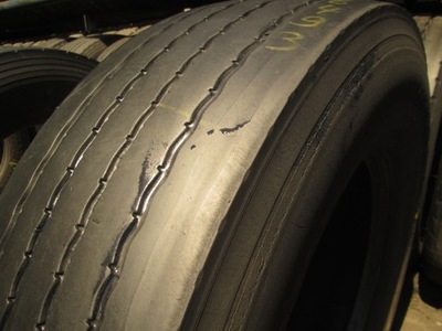 PADANGA CIEZAROWA 295/80R22.5 HANKOOK AH22+ PRIEKINĖ SUNKVEŽIMIAI NAUDOTOS 