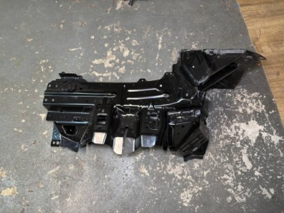 Ćwartka левая tesla model 3 фото №1