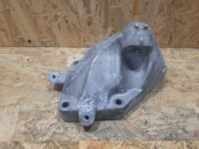 Ліва кронштейн кронштейн двигуна mercedes gl x164 4.0cdi фото №1