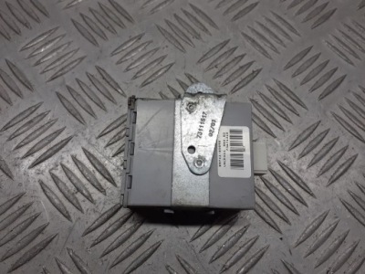 Блок керування модуль замка центрального toyota corolla e12 89741-02090 фото №1