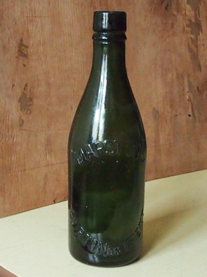 XIXw. - ang. butelka po piwie.