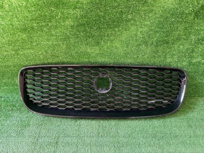 Jaguar e-pace x540 решётка радиатора решётка  радиатора на радар j9c3-8a100-aa фото №1