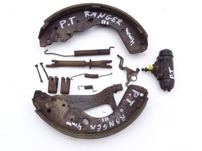 Ford ranger iii mazda bt-50 06-11 набір гальмівний правий задня фото №1