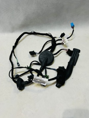 Vw touareg iii 760 жгут дверь 760971694bp фото №1