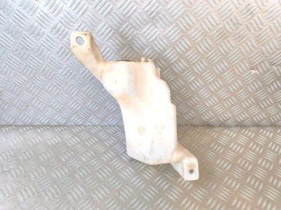 Alfa romeo giulietta бачок рідина омивача фото №1