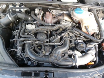 Головка l/p 3,0 tdi bkn audi a4 b7 фото №1