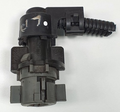 Цоколь лампочка перед chevrolet tahoe ii фото №1