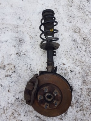 Chevrolet orlando амортизаторна стійка поворотний кулак лівий перед 2,0vcdi фото №1