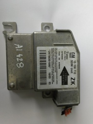 Датчик подушка безпеки подушок 13158713 opel meriva a фото №1