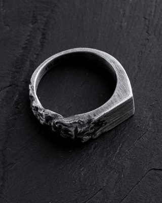 Srebrny pierścień LAVA 21