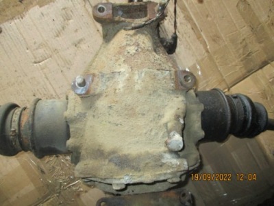 Mercedes w126 3.8 v8 диференціал, міст r1163510908,3.27 фото №1