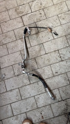 Шланг wąż кондиционера renault zoe lift 924402730r фото №1