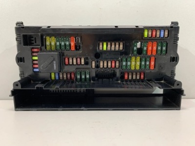 Bmw 5 f10 f11 коробка запобіжників 9252815 фото №1