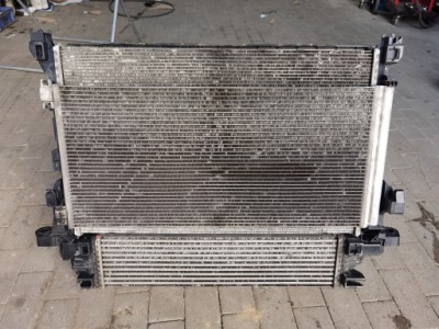 Talento trafic vivaro nv300 - комплект радіатор фото №1