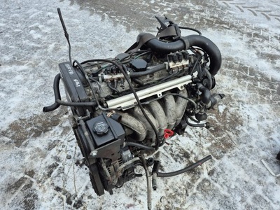 Двигатель volvo v70 iii b5254s 2.4l фото №1