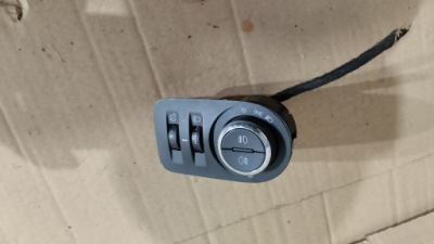 Вимикач перемикач світла opel corsa e 13470452 фото №1