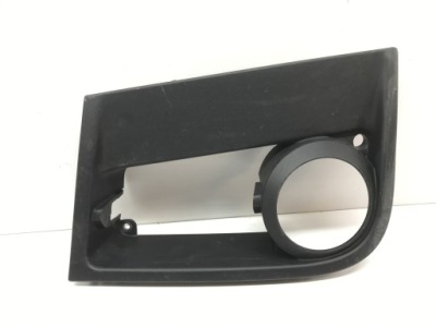 Mercedes actros mp4 решітка бампер правий перед a9608853974 фото №1