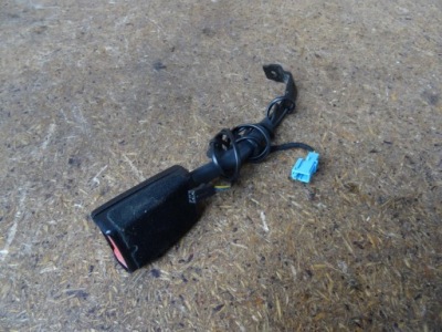 Vw scirocco iii кліпса поперечина ременів ліва перед передня 1k8857755f фото №1