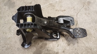 Seat leon iii педаль тормоза 5q1721058al фото №1