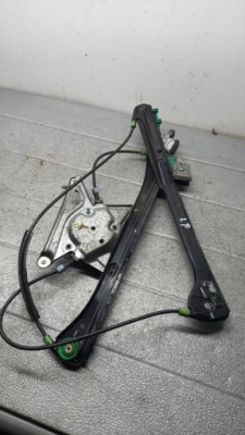 Підйомник лівий перед audi a4 b5 96r sedan фото №1