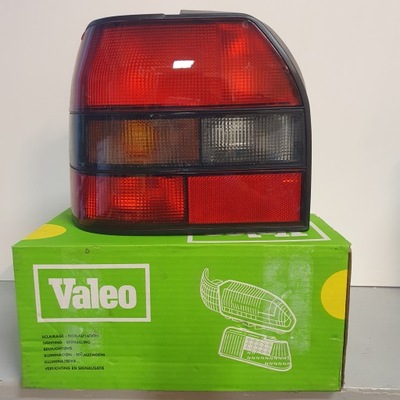 RENAULT 19 88-96 FARO PARTE TRASERA IZQUIERDA  