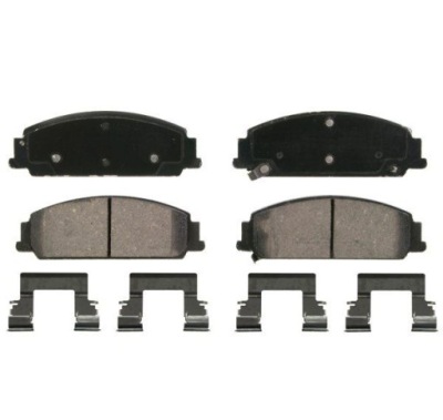 Гальмівні колодки перед керамічні pontiac g8 08-09 caprice фото №1